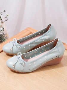Comfortable Soft Leather Mom Shoes Flat Bottom mid Heel Slope Heel Hollow out Womens Slippers Casual round Toe Glue Adhesive Shoes