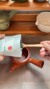 Wishyouwell Sencha Morika ฟูกามูชิเซนฉะ เกรดพรีเมียม หอมละมุน มีคาเทชินสูง ปริมาณ 50g.