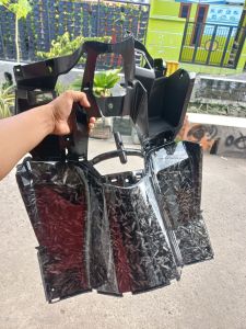 leghsil tengah vario 160 karbon forget
