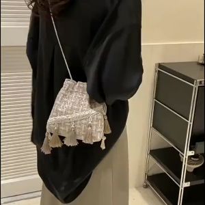 Tas Serut Wanita, Tas Selempang Sling Bag, Tas Buket Bucket Bag, dan Tas Kanvas Korean Style