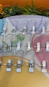 ไม้หนีบผ้าสแตนเลส 10 ชิ้น ไม้หนีบผ้าแบบมีตะขอ ที่หนีบผ้าแบบพกพา ที่แขวนเสื้อผ้า ราวแขวนเสื้อผ้าแบบจัดระเบียบตู้เสื้อผ้า