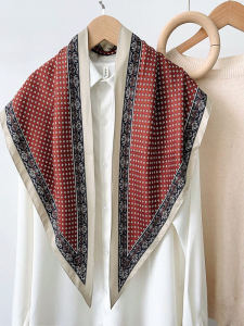 Khăn Choàng Lụa Kẻ Caro Hình Tam Giác Phong Cách Hàn Quốc Cho Nữ Khăn Choàng Cổ Đa Năng Mùa Đông Xuân Thu Hè