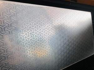 แผ่นมิลเรอร์กัดลายกราฟฟิค สำหรับตกแต่งงานซาวด์เครื่องเสียงรถยนต์