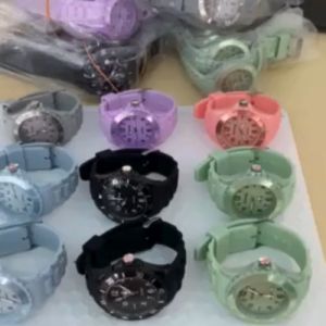 New sport male and female watch