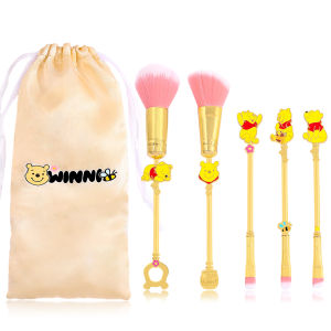 5pcs Winnie the Pooh makeup brush set metallic texture cartoon cute Winnie the Pooh eye shadow brush makeup brush