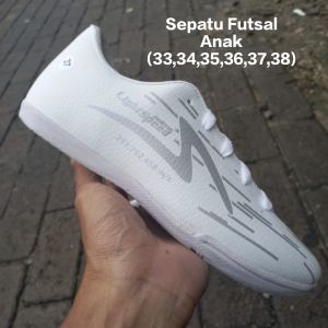 Sepatu Olahraga Anak Sepatu Futsal Anak 33 s/d 38 SPECS Reborn Putih Silver