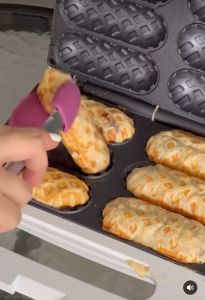 Tough Mama NTM-HTM1 Hotdog Waffle Maker Cool Touch Non-stick White Crepe Maker 6 Molds