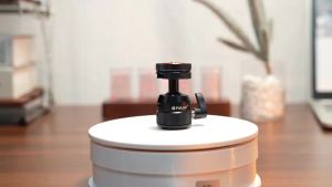 PULUZ | PULUZ Dual-Adapter Camera Ball Head Tripod Mount Aluminum Alloy Lightweight Rotatable Tripod Head Cold Shoe & 1/4 Screw Adapter