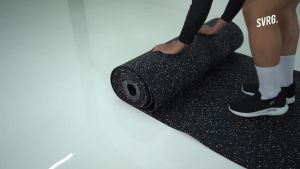 SVRG Rubber Flooring Karpet Gym Roll Lantai Fitness Bintik Putih 8 mm 1 Meter