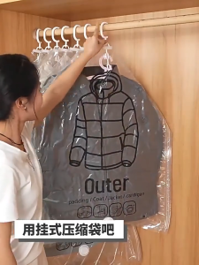 Hanging Vacuum Storage bag Air Pump Travel Vacuum Bag Suction Pump Compression Bag