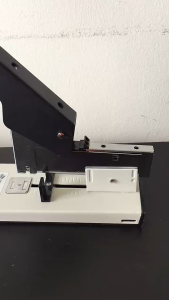 Heavy Duty Stapler Large Office Paper Book Binding Stapler 100/240 Sheets With Heavy Duty Staples Big Stapler Office Supplies