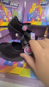 รองเท้านักเรียนหญิง รองเท้านักเรียนสีดำ CB999 รองเท้าลายหมีแคร์แบร์ 34-43 พร้อมส่ง