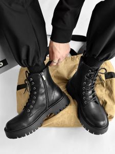 British Style Thick Bottom Martin Boots Mens High Top Zipper Outdoor Motorcycle Workwear Boots Heightening Black Couple Leather Boots Trendy