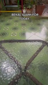 Tempat Makan Anti Tumpah Lunch Box 4 Grid Dengan Sendok Gratis Anti Tumpah Berbahan PP 1300 BPA Free Ecentio