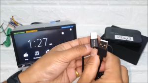 กล่อง Android Carplay BOX X-PLAY AIBOX รุ่น PLAY3 เป็นอุปกรณ์ที่ทำให้ จอเดิมติดรถที่ มี AppleCarPlay และ Android ต้องการให้จอดู youtube / netflix เพียงแค่นำสายUSB เสียบเข้า