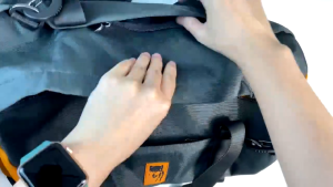 [CHÍNH HÃNG] Túi Trống Tập Gym Thể Thao Cao Cấp Mikkor The Sporty Gymer Thiết Kế Thời Trang Nhỏ Gọn Tiện Dụng Vải Chống Thấm Nước Dung Tích 20 Lít Để Phụ Kiện Đồ Cá Nhân