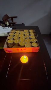 Smokeless Candle Smokeless Butter Lamp Candle 1 Box of either 4 / 8 hours Natural Smokeless Butter Lamp Candles Tea Light Candles 宝莲华 酥油灯