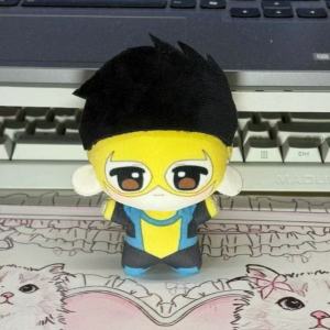 New 10cm Mark Invincible Plush KeyChain Doll Cartoon Cute Anime Peripherals Collection Toy Kawaii Birthday Gift
