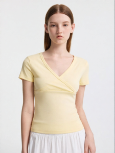 Cross V-neck Pleated Fitted T-shirt
