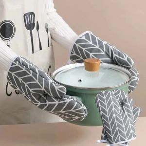 ถุงมือเตาอบไมโครเวฟทนความร้อนถุงมือครัวฉนวนอุณหภูมิสูงรูปแบบเชฟรอนผ้านุ่มสายรัดข้อมือเครื่องมือห้องครัว