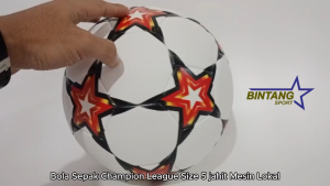 Bola Sepak Size 5 Liga Champion Jahit Mesin Lokal Kuat dan Awet Kualitas Terbaik