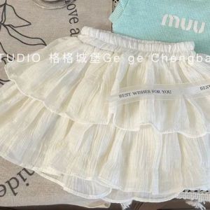 ชุดเสื้อกั๊กและกระโปรงทรงเค้กสำหรับเด็กผู้หญิง ชุดฤดูร้อน 2025 ชุดเด็กสไตล์เกาหลี ชุดสองชิ้นที่สวมใส่ได้หลากหลาย