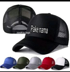 topi tracker request nama sendiri/ topi jaring pake nama sendiri. topi jaring bisa request nama