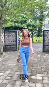 HW Cutbray Jeans Wanita - Celana Cutbray Strecht - Cutbray Flared - Stretch Premium
