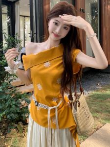 GUZILIAN | ชุดเดรสยาวผู้หญิงฤดูร้อนสไตล์โบฮีเมียน คอเฉียง ไม่มีแขน กระโปรงทรงสค็อต ทรงหลวม ยาวคลุมเข่า เสื้อผ้าทำงานสไตล์เกาหลี