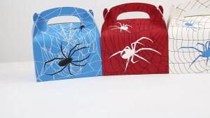 Spider Birthday Party Favor Boxes Spider Gifts Goodie Treat Boxes with Handles Double Sided Printed Gable Candy Bag for Party