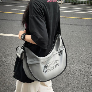 Large Capacity Dumpling Shape Crossbody Bag for Commuting Street Style Single Shoulder Bag for Men And Women Messenger Bag