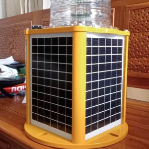 LAMPU NAVIGASI SOLAR PANEL MODEL: GS-LS/S VISUAL RANGE 6 NM
