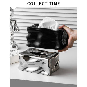 กล่องกระดาษเช็ดหน้ามือถือสีดำสร้างสรรค์สำหรับห้องนั่งเล่น กล่องกระดาษเช็ดหน้าแบบไฮเอนด์ เครื่องประดับตกแต่งบ้าน กล่องใส่กระดาษเช็ดหน้าแบบใหม่ปี 2025