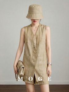 Vintage Minimalist Commuter Sleeveless Vest and Shorts Set