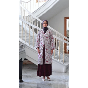 HijabChic Jelita Red Tunic - Tunik Katun Motif Bunga Tali Samping Slimfit Elegan