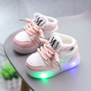 Light-up Soft-soled Baby Walking Shoes