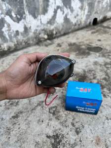 Lampu Stop Triump Kodok Untuk CB C70 Nyala Lampu Merah Bohlam