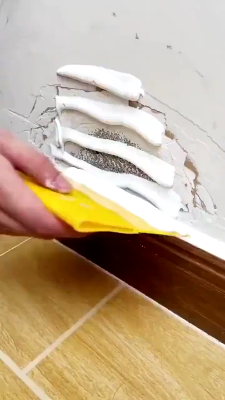 ครีมฉาบผนัง รูตะปู รอยร้าว ซ่อมได้ในครั้งเดียว ปกปิดที่แข็งแกร่ง กาวปูน ครีมฉาบซ่อมผนัง 250gครีมฉาบผนัง รูตะปู รอยร้าว ซ่อมได้ในครั้งเดียว ปกปิดที่แข็งแกร่ง กาวปูน ครีมฉาบซ่อมผนัง