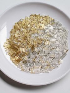 Akusesari แก้วอินทรีย์ลูกปัด 2 มม.เงินทองสี DIY เครื่องประดับวัสดุสําหรับสร้อยข้อมือและสร้อยคอ