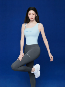 Printed Asymmetric Yoga Tank Top with Pads