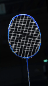 HUNDRED BATTLE 600 BADMINTON RACKET (Sportsclick)