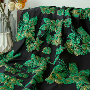 Golden Textured Fluffy Skirt with Flower Colored Woven Fabric for Womens Outerwear with Jacquard Relief tela TJ22176