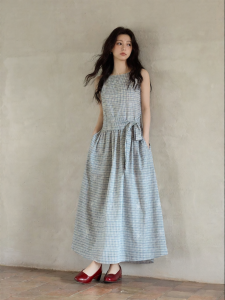 seemon | Waist-cinching Sleeveless Blue Plaid Long Dress