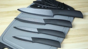 【SG】(6 -piece set) Blackblade ceramic knife rack ceramic knife black porcelain chef knife household fruit knife