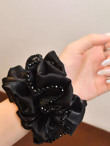 ริบบิ้นผมสไตล์เกาหลีสุดเก๋สำหรับผู้หญิง ด้ายรัดผมทรงลูกบอลแบบใหม่ปี 2025 พร้อมดอกไม้ตกแต่งผม