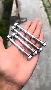 BAUT PANGKON MESIN DUDUKAN MESIN MEGAPRO GL FULL CHROME
