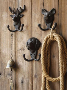 Rustic Iron Art Outdoor Courtyard Cat Dog Deer Horn Head Hooks American Vintage Entrance Key Hooks Wall Mounted Clothes Hangers