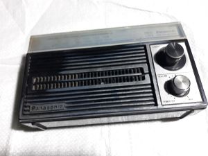 RADIO PANASONIC NATIONAL GOBEL RF5250 BATRE 2
