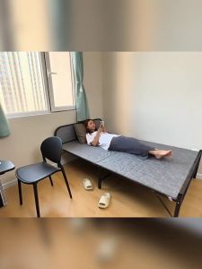 Premium Quality Sturdy Metal Foldable Bed Save Space For Dormitory Rooms Folding Bed Single Bed