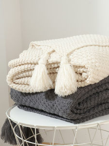 Nordic Style Knitted Small Blanket Shoulder Cover Blanket Nap Time Office Air Conditioned Couch Blanket Soft Cozy Bed End Blanket